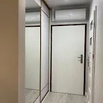 308 Planeta, 100 M Od Plazy