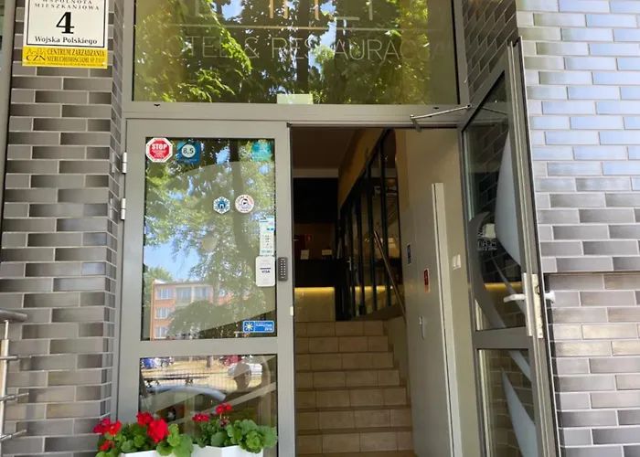 308 Planeta, 100 M Od Plazy *